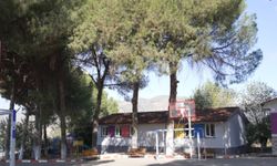 İzmir Büyükşehir ve aileler el ele verdi: Okullar yenileniyor