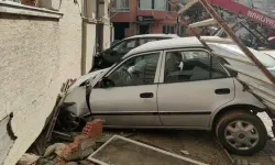 Depremzede araçlar üzerinden vurgun!