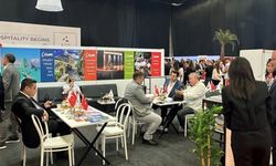 Çeşme’nin turizm potansiyeli Antalya’da tanıtıldı