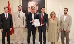 İzmir’in Yaşlı Dostu Şehir unvanı tescillendi