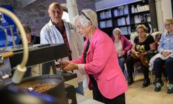 İleri yaş bireyler barista oldu: Kahve keyfi bu kez büyüklerden