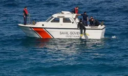 İzmir açıklarında 20 düzensiz göçmen kurtarıldı