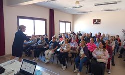 Konak’ ta İleri Yaş Merkezi’nde Beyin Sağlığı ve Demansa Karşı Korunma etkinliği yapıldı
