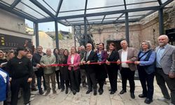 Tarihi Kıllıoğlu Hamamı, “Boşluk-Aralık-Mesafe” sergisiyle sanatseverlerle buluştu