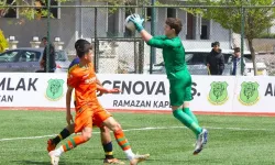 Menemenli Alp Özge parlıyor: Beşiktaş ve Göztepe istiyor