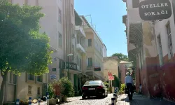 İzmir’de göçmenlerin durağı haline gelmişti: Basmane otelleri çıkmaza girdi