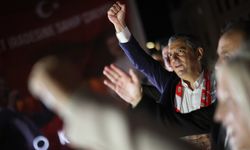 Özgür Özel: Türkiye’de hukuk devletini işletmeyenler, dünyada da vatandaşlarımıza sahip çıkamıyor