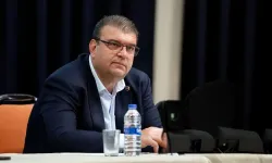 Seferihisar siyaseti en karmaşık dönemini yaşıyor: Başkan Yetişkin istifanın eşiğine mi?