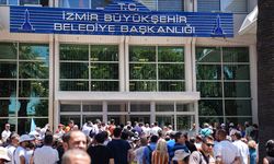 İzmir Büyükşehir Belediyesi’nde işçi kıyımı devam ediyor: 40 işçi daha işten çıkarıldı
