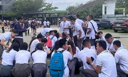 Filipinler'de 7.4 büyüklüğünde deprem: Kritik uyarı geldi tsunamiye dikkat!