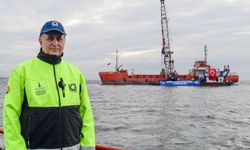 Cemil Tugay’ın projesi için dikkat çeken yorum: Kendini akvaryumda sanıyor!