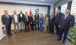 İzmir yerel basınından BİK Genel Müdürü Abdulkadir Çay'a ziyaret: Basın İlan pastasını büyütmek için çalışacağız