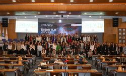 İzmir'de iklim krizinin insan sağlığına etkileri ele alındı