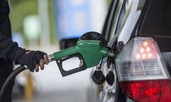 Akaryakıtta tabela yine değişiyor: Motorine indirim!