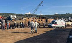 Aliağa’da feci kaza: İşçi gemi parçasının altında can verdi