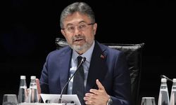 Bakan Yumaklı açıkladı: Zirai ilaçlar reçete ile alınacak