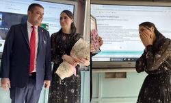 Başkan Övünç Demir’den eşine öğretmenler günü jesti