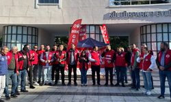 Belediye işçileri eylemin 3’üncü gününde: Çözülmezse sokağa ineceğiz!