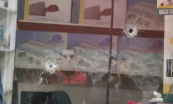 Medikal dükkanına silahlı saldırı: Yaralılar var!