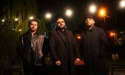 Tefo, Seko & Ayaz Erdoğan– Bu Gece şarkı sözleri