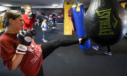 Bucalı kadınlar güçleniyor: Ücretsiz kick boks dersleri