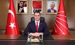 CHP İzmir İl Başkanı Güç: Kadınların yanındayız, şiddete cesaret veren her zihniyetin karşısındayız