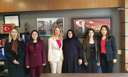 CHP'liler TBMM'de Tokyaz ailesiyle buluştu: Ayşe için adalet sözü