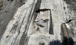 Ege’de Hititlerden kalma tek örnek İzmir’de: Üç bin yıllık Karabel Kaya Kabartması