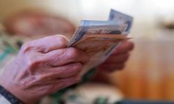 TÜED'den emekliler için seyyanen zam talebi