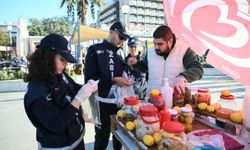 Gıda güvenliği için harekete geçildi: Kuşadası’nda sokak lezzetlerine sıkı denetim
