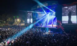 İzmir’de konserler, söyleyişiler ve tiyatrolarla dolu bir hafta yaşanacak