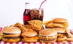 Aşırı şeker, sağlıksız yağ: İşlenmiş gıdalar alarm veriyor!