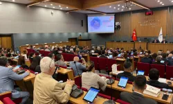 İzmir Büyükşehir Meclisi’nde Akın Gürlek krizi büyüyor!