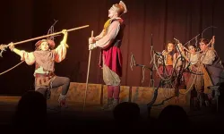 İzmirliler sanata doyacak: Opera, bale, tiyatro ve konserler...