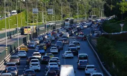 İzmirli sürücüler dikkat: Otoyolda trafik düzenlemesi!