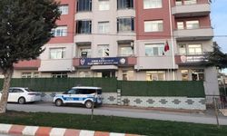 Polis memuru mescitte canına kıydı!