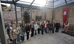 Tarihi hamamda sanat keyfi