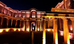 Tarih İzmir’e 1 saat uzaklıkta ışıldayacak: Sardes Antik Kenti’nde gece müzeciliği başlıyor