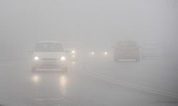 Torbalı–Tire yolunda sis alarmı: Görüş mesafesi düştü, hız uyarısı yapıldı!