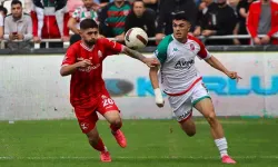 Sevinç fotoğrafına girmemişti: Ferdi Burgaz Karşıyaka’dan ayrılıyor!