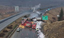 Adana-Gaziantep yolunda feci kaza: 3 tır çarpıştı