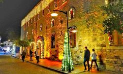 İzmir’de yılbaşı dolulukları netleşiyor: Alaçatı’da oteller yüzde 40, restoranlar yüzde 50