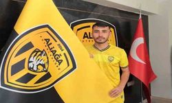 Aliağa FK’dan sol beke takviye: Alberk Koç ile 2,5 yıllık sözleşme imzaladı