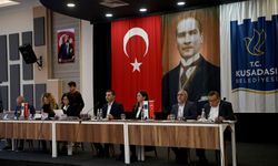 Kuşadası Belediyesi Meclisi yılın son toplantısını yaptı