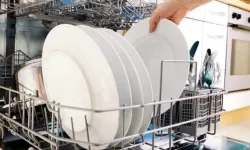 Bulaşıklar makineden kirli çıkıyorsa sebebi bu olabilir: İşte maksimum verim için yapmanız gerekenler!
