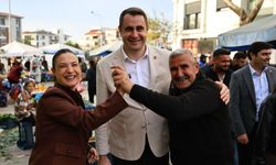 CHP İzmir İl Başkanı Güç'ten Efes Selçuk'a ziyaret: Belediye başkanlarımıza sahip çıkmak zorundayız!