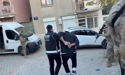 Çeşme’de firari zanlıyı özel harekat yakaladı