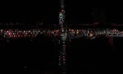 Teknolojinin kalbi dev şehir karanlığa gömüldü!