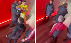 Emiliano Martinez olay yarattı: 4 gol yediği maç sonrası sosyal medyada gündem oldu