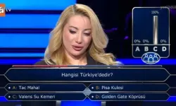 Kim Milyoner Olmak İster yarışmasında ilginç anlar: Seyirciye güvenemedi 100 bin lira kazandı!